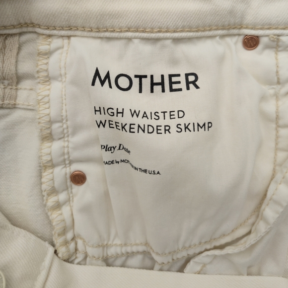 Mother High Waisted Weekender Skimp Flares, Antique White, Size 28 - Picture 10 of 15